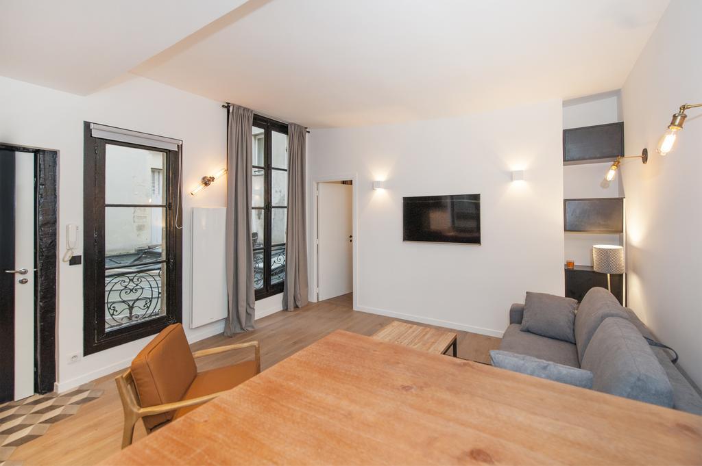 Pick A Flat'S Apartment In Le Marais - Rue Sainte Croix De La Bretonnerie Paris Dış mekan fotoğraf