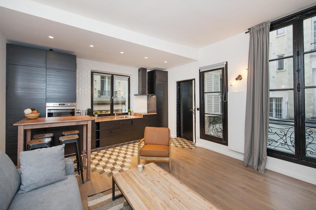 Pick A Flat'S Apartment In Le Marais - Rue Sainte Croix De La Bretonnerie Paris Dış mekan fotoğraf