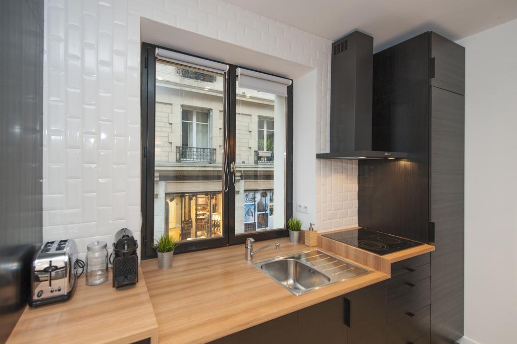 Pick A Flat'S Apartment In Le Marais - Rue Sainte Croix De La Bretonnerie Paris Oda fotoğraf